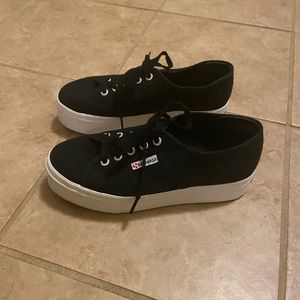 Superga women’s sneakers black